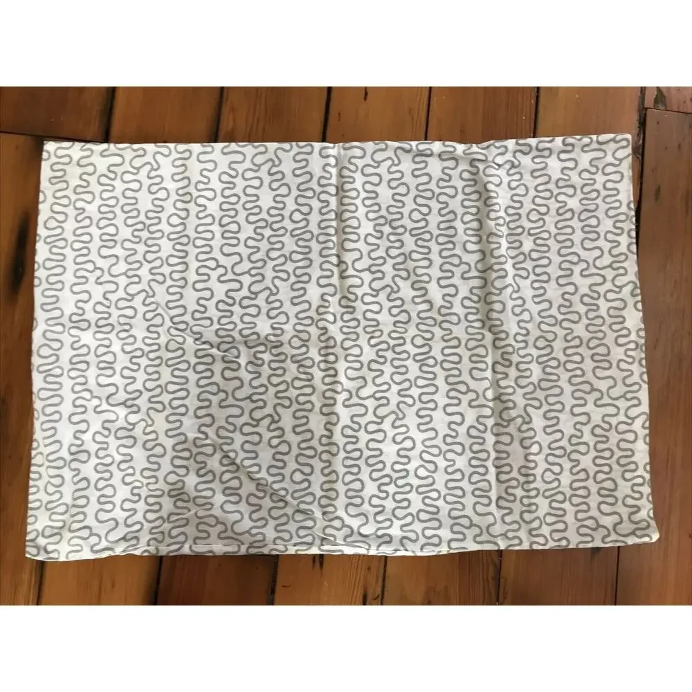 Set Pair 2 IKEA Krakris White Gray Squiggle Pattern Standard Cotton Pillow Cases